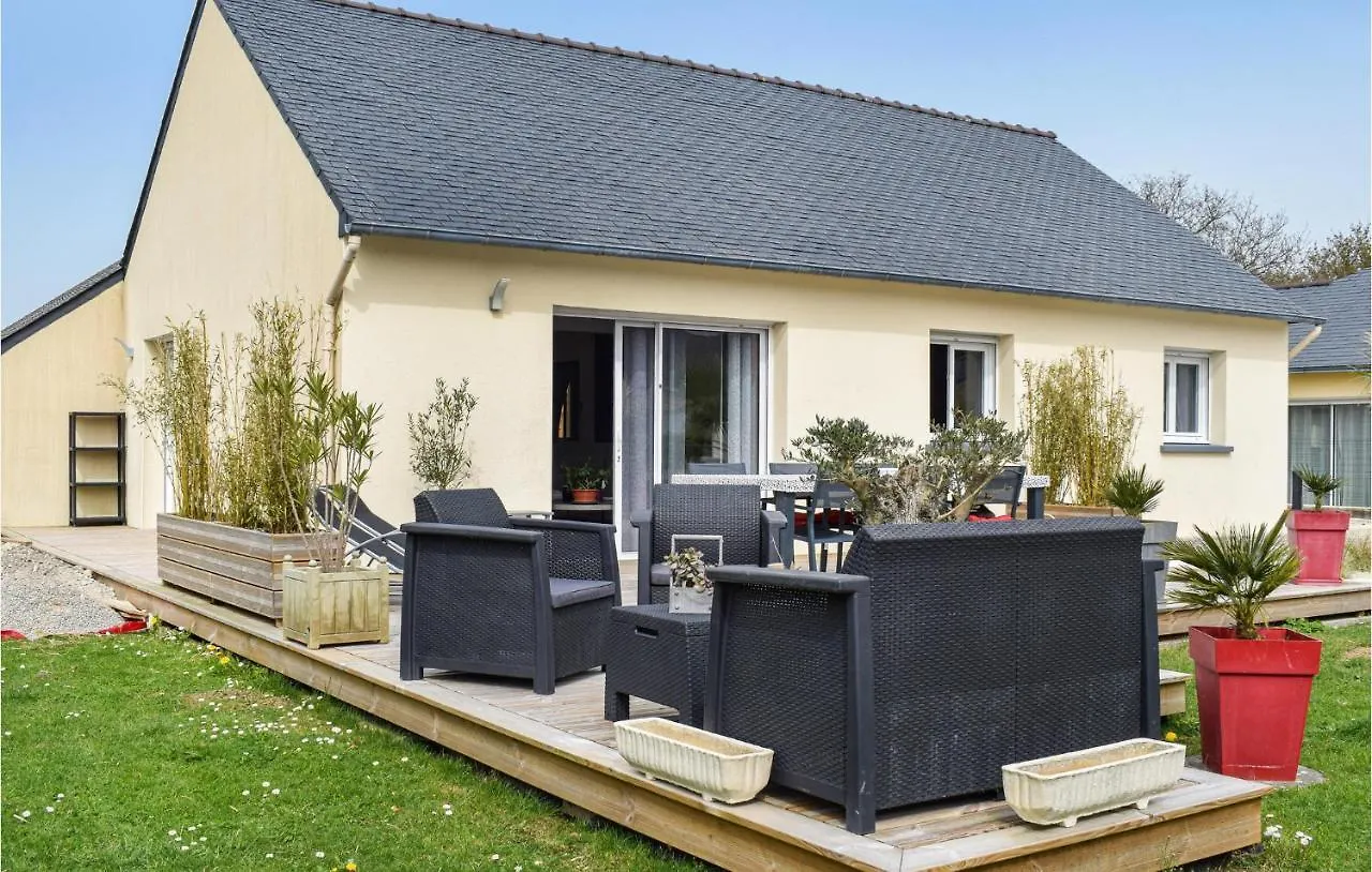 Nice Home In Milizac With Wifi